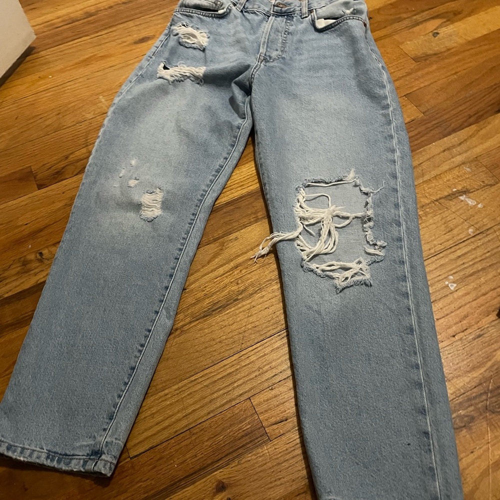 high wasted baggy ripped jeans